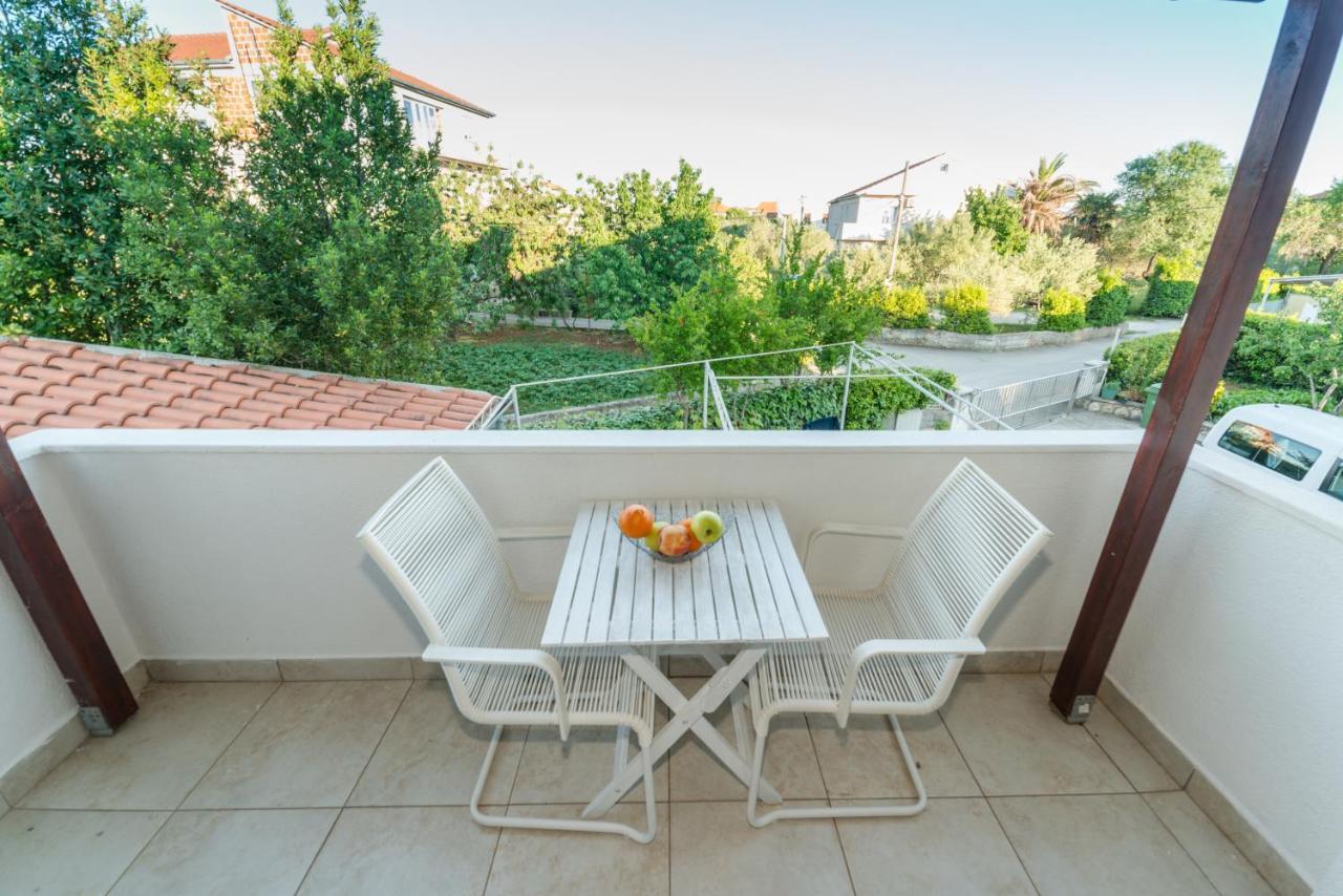 Apartments Keran Sukošan Exterior foto
